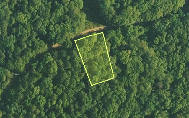 Aerial view of VAN BUREN County parcel 4400-15111-0000 — Arkansas post-auction with approximate parcel outline