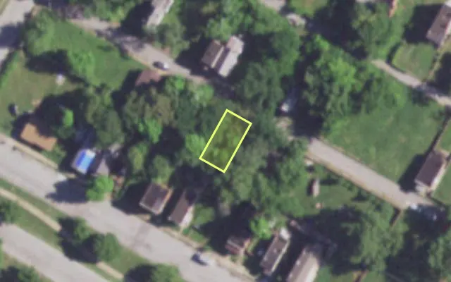 Aerial view of 3924 SHERMAN PL — vacant lot, St. Louis with approximate parcel outline