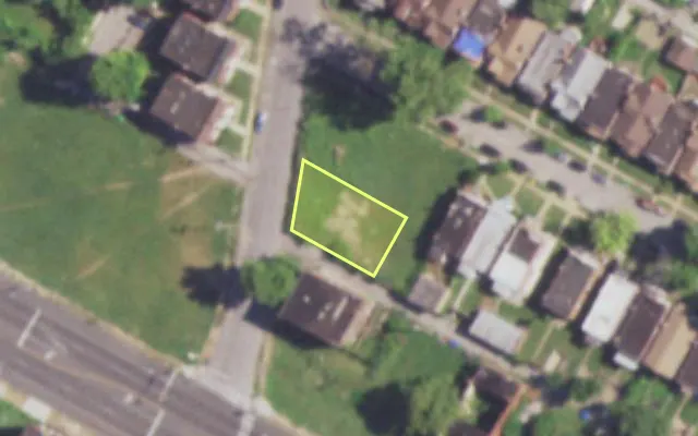 Aerial view of 3718 N EUCLID AV — vacant lot, St. Louis with approximate parcel outline
