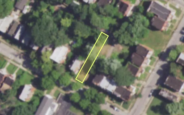 Aerial view of 4721 GREER AV — vacant lot, St. Louis with approximate parcel outline