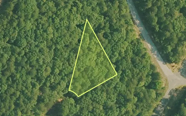 Aerial view of VAN BUREN County parcel 4400-22203-0000 — Arkansas post-auction with approximate parcel outline