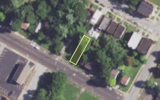 Aerial view of 4023 LEE AV — vacant lot, St. Louis with approximate parcel outline