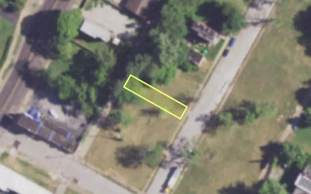 Aerial view of 2417 BACON ST — vacant lot, St. Louis with approximate parcel outline