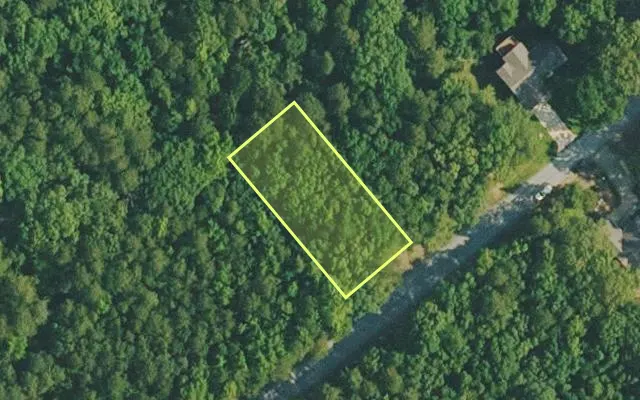 Aerial view of VAN BUREN County parcel 4450-02044-0000 — Arkansas post-auction with approximate parcel outline