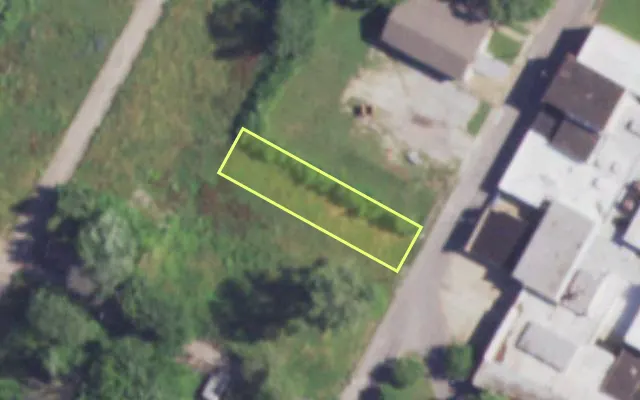 Aerial view of 3033 LAMBDIN AV — vacant lot, St. Louis with approximate parcel outline