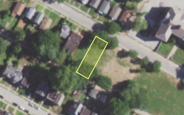 Aerial view of 5842 KENNERLY AV — vacant lot, St. Louis with approximate parcel outline