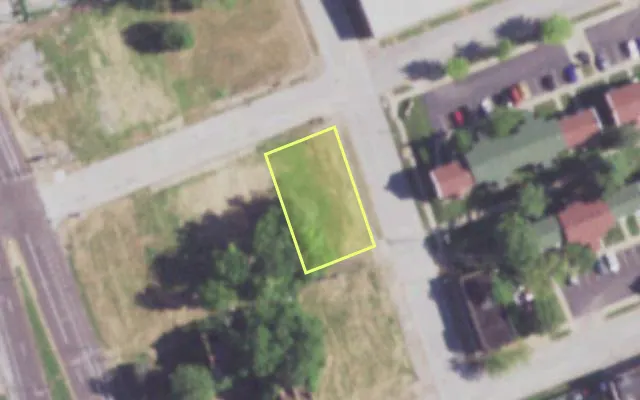 Aerial view of 1440 MADISON ST — vacant lot, St. Louis with approximate parcel outline