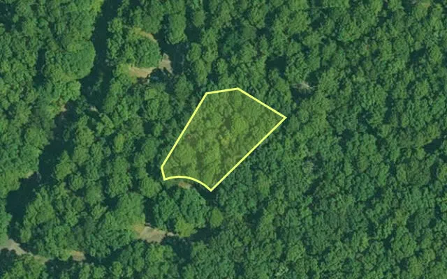 Aerial view of GARLAND County parcel 64627 — Arkansas post-auction with approximate parcel outline
