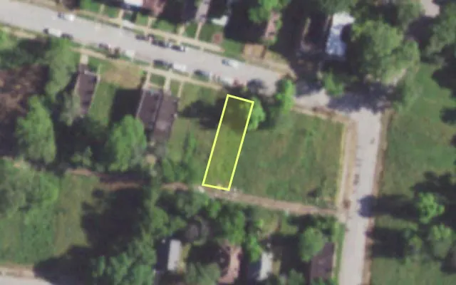 Aerial view of 6014 SUBURBAN AV — vacant lot, St. Louis with approximate parcel outline
