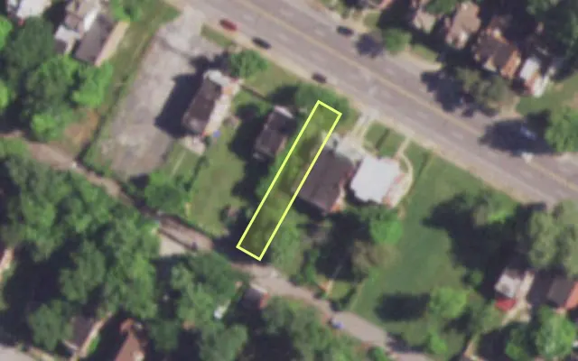 Aerial view of 4208 W PAGE BLVD — vacant lot, St. Louis with approximate parcel outline
