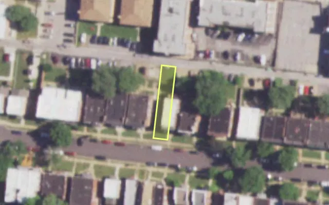 Aerial view of 3837 FOLSOM AV — vacant lot, St. Louis with approximate parcel outline