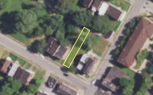 Aerial view of 4709 ST LOUIS AV — vacant lot, St. Louis with approximate parcel outline