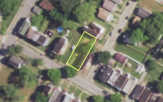 Aerial view of 4853 GREER AV — vacant lot, St. Louis with approximate parcel outline