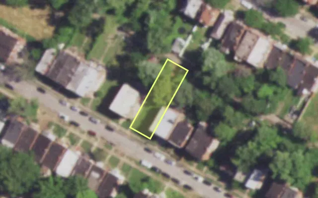 Aerial view of 4841 NORTHLAND AV — vacant lot, St. Louis with approximate parcel outline