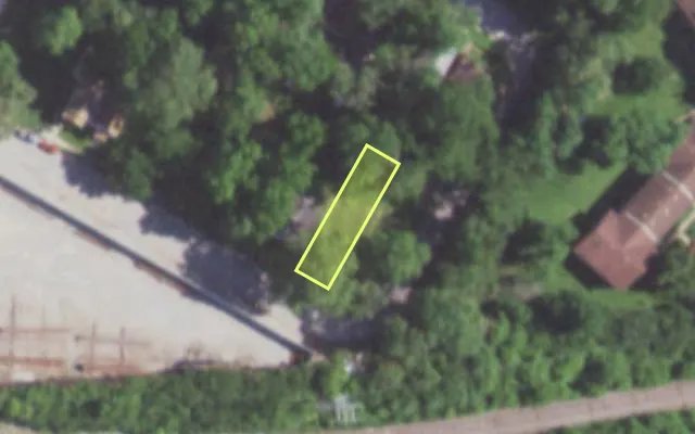 Aerial view of 5855 GREER AV — vacant lot, St. Louis with approximate parcel outline