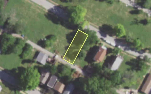 Aerial view of 5842 TERRY AV — vacant lot, St. Louis with approximate parcel outline