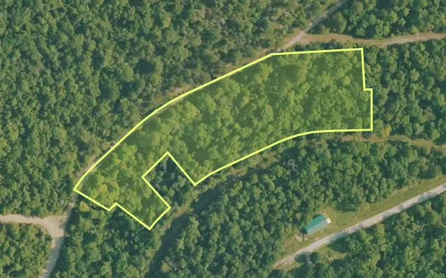 Aerial view of BAXTER County parcel 010-01608-166 — Arkansas post-auction with approximate parcel outline