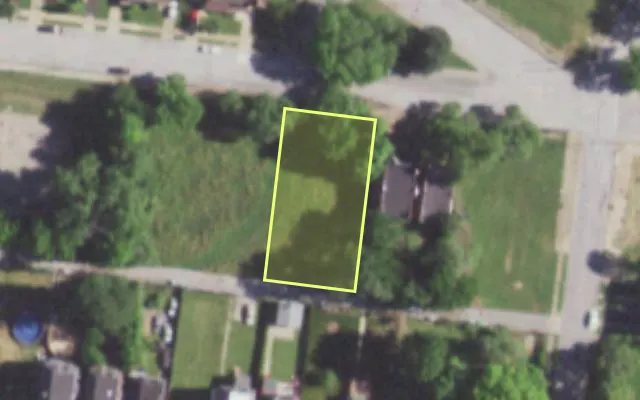 Aerial view of 5618 ETZEL AV — vacant lot, St. Louis with approximate parcel outline