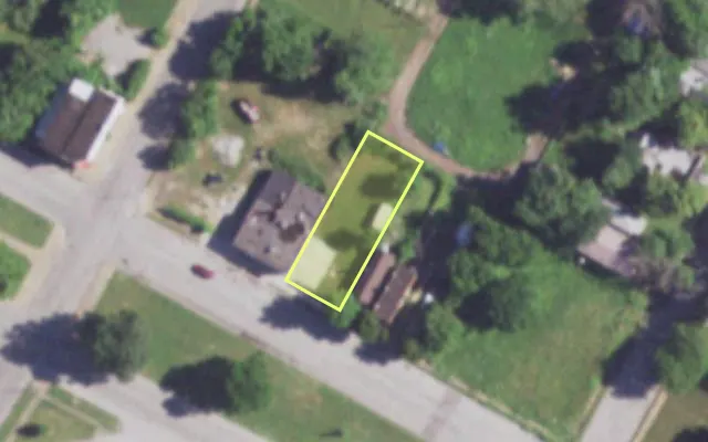 Aerial view of 3769 KOSSUTH AV — vacant lot, St. Louis with approximate parcel outline