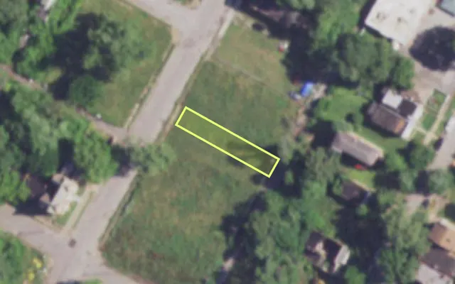 Aerial view of 1720 WHITTIER ST — vacant lot, St. Louis with approximate parcel outline