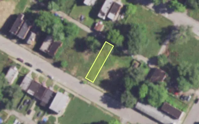 Aerial view of 3829 COTTAGE AV — vacant lot, St. Louis with approximate parcel outline