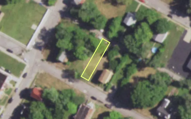 Aerial view of 4605 NORTH MARKET ST — vacant lot, St. Louis with approximate parcel outline