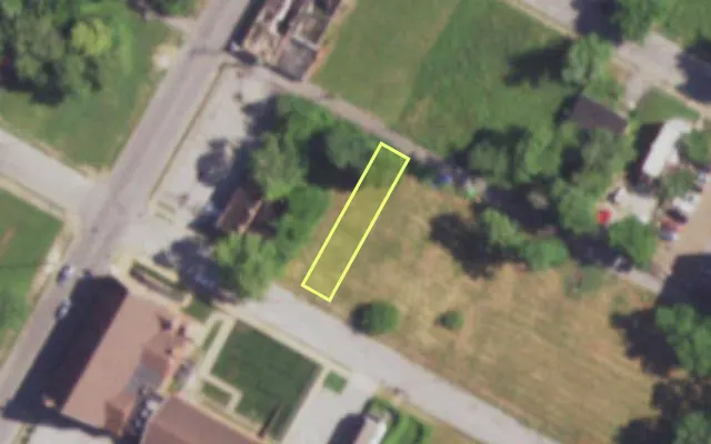 Aerial view of 4357 NORTH MARKET ST — vacant lot, St. Louis with approximate parcel outline