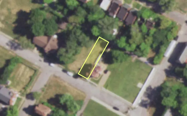 Aerial view of 4641 NORTH MARKET ST — vacant lot, St. Louis with approximate parcel outline