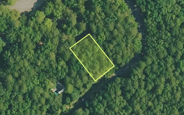 Aerial view of VAN BUREN County parcel 4400-01022-0000 — Arkansas post-auction with approximate parcel outline