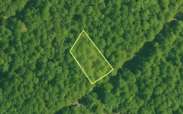 Aerial view of GARLAND County parcel 70781 — Arkansas post-auction with approximate parcel outline