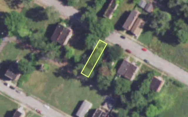 Aerial view of 4032 COTE BRILLIANTE AV — vacant lot, St. Louis with approximate parcel outline