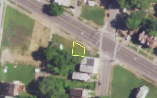 Aerial view of 4806 PAGE BLVD — vacant lot, St. Louis with approximate parcel outline