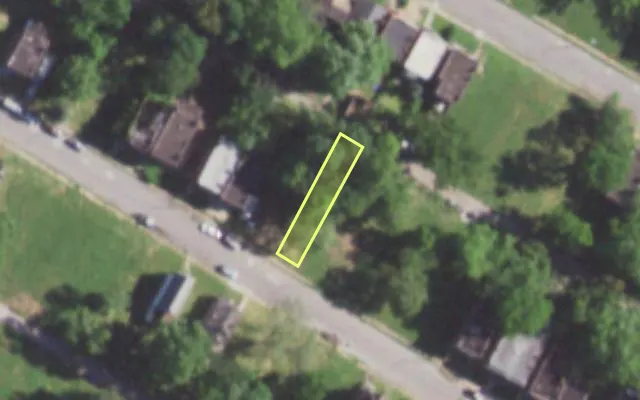 Aerial view of 5845 COTE BRILLIANTE AV — vacant lot, St. Louis with approximate parcel outline