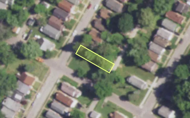 Aerial view of 5702 FLOY AV — vacant lot, St. Louis with approximate parcel outline
