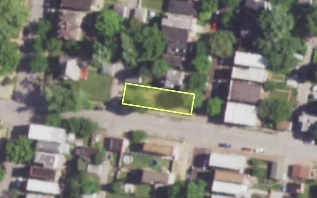 Aerial view of 4657 MICHIGAN AV — vacant lot, St. Louis with approximate parcel outline