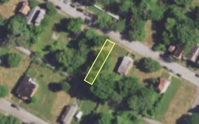 Aerial view of 4428 COTTAGE AV — vacant lot, St. Louis with approximate parcel outline