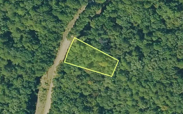 Aerial view of VAN BUREN County parcel 4300-03190-0000 — Arkansas post-auction with approximate parcel outline