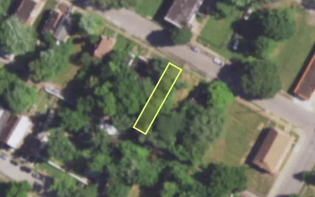 Aerial view of 4426 KENNERLY AV — vacant lot, St. Louis with approximate parcel outline