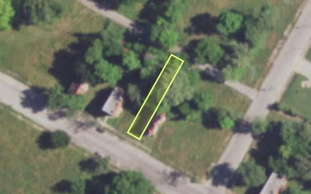 Aerial view of 4215 EVANS AV — vacant lot, St. Louis with approximate parcel outline