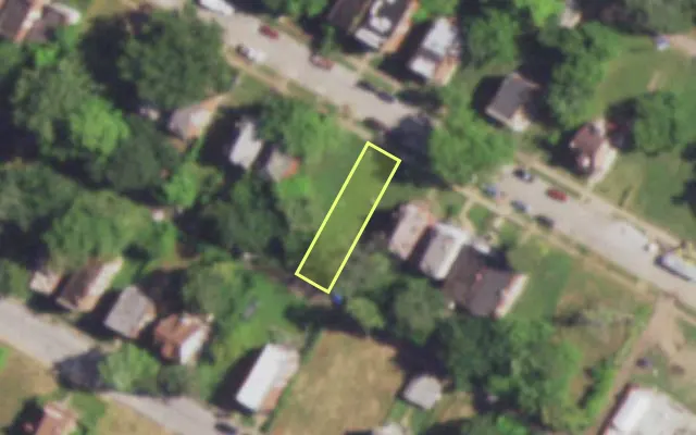 Aerial view of 4738 NORTHLAND AV — vacant lot, St. Louis with approximate parcel outline