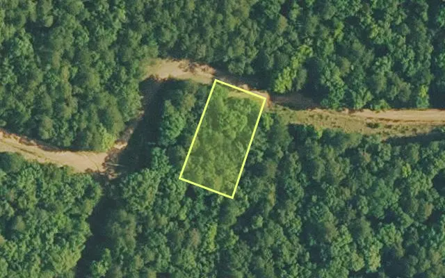 Aerial view of VAN BUREN County parcel 4400-14216-0000 — Arkansas post-auction with approximate parcel outline