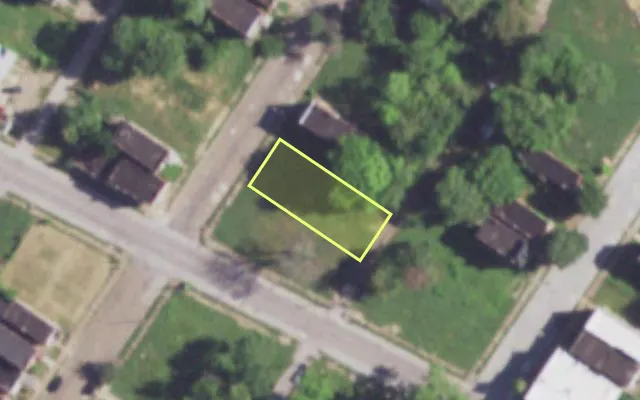Aerial view of 4308 COLLEGE AV — vacant lot, St. Louis with approximate parcel outline