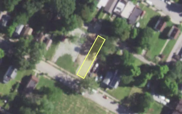 Aerial view of 5337 THEODOSIA AV — vacant lot, St. Louis with approximate parcel outline