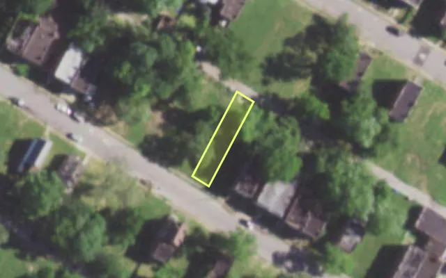 Aerial view of 5833 COTE BRILLIANTE AV — vacant lot, St. Louis with approximate parcel outline