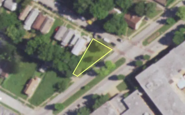 Aerial view of 5908 LALITE AV — vacant lot, St. Louis with approximate parcel outline