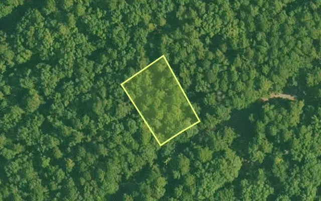 Aerial view of SALINE County parcel 632-00128-000 — Arkansas post-auction with approximate parcel outline