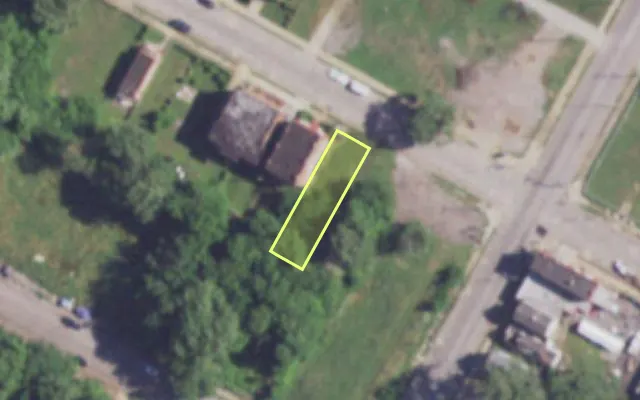 Aerial view of 3914 NORTH MARKET ST — vacant lot, St. Louis with approximate parcel outline