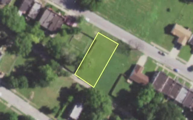 Aerial view of 5644 COTE BRILLIANTE AV — vacant lot, St. Louis with approximate parcel outline