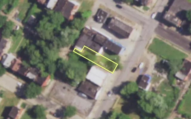 Aerial view of 2817 MARCUS AV — vacant lot, St. Louis with approximate parcel outline