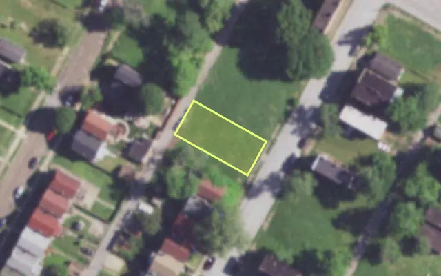 Aerial view of 4235 JOHN AV — vacant lot, St. Louis with approximate parcel outline